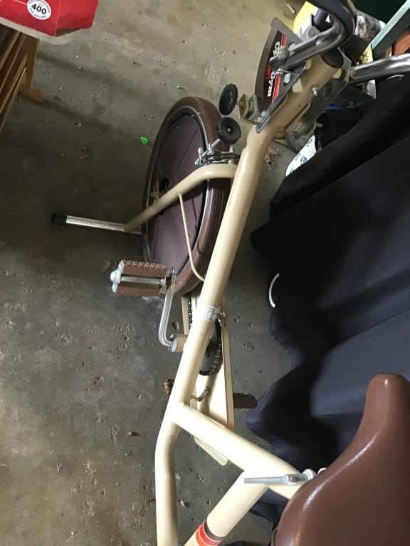 500+ LOTS OF CROCKS-PRIMITIVES-GLASS-POTTERY & MORE!