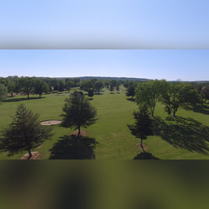 This large 104± acre tract contains an 18-hole, par-72 golf course with a total yardage of 6,535