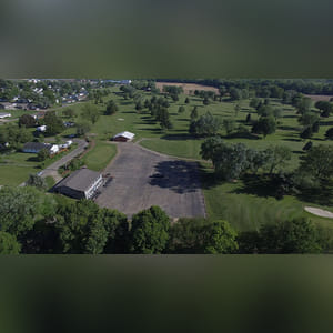 This large 104± acre tract contains an 18-hole, par-72 golf course with a total yardage of 6,535