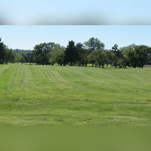 This large 104± acre tract contains an 18-hole, par-72 golf course with a total yardage of 6,535
