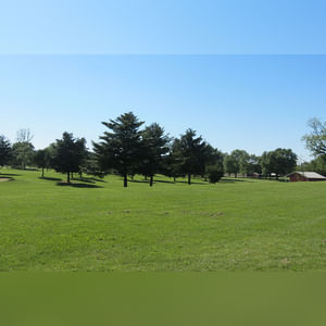 This large 104± acre tract contains an 18-hole, par-72 golf course with a total yardage of 6,535