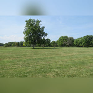 This large 104± acre tract contains an 18-hole, par-72 golf course with a total yardage of 6,535
