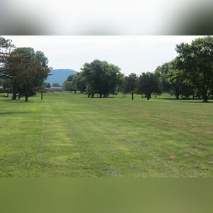 This large 104± acre tract contains an 18-hole, par-72 golf course with a total yardage of 6,535
