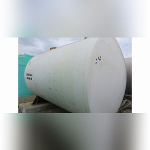6,000 gal. steel tank on cradle