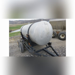 1,000 gal. liquid trailer, tandem-axle