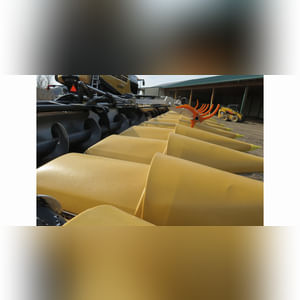 Geringhoff 12x30â? cornhead, row sense, hydraulic fold w/ corn reel