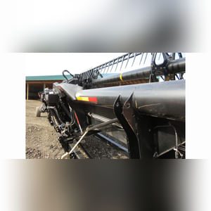 2013 40â?? Mac Don FD-75-S Flex Draper head, fore aft reel