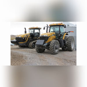 2011 CAT MT645 Challenger tractor, MFWD, 240 HP, 3-pt., PTO, CVT transmission, power beyond, 4 remotes, front weights, 420/90R30 fronts, 480/80R46 rear duals, Opti Ride front axle & cab suspension, deluxe light pkg., deluxe cab w/ instructor seat, 1730 hrs., SN V306041