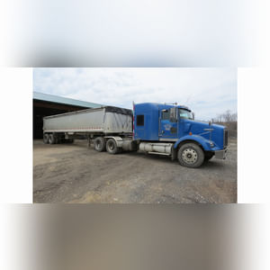 2003 Kenworth semi, 10-speed, Aerocab sleeper, wet kit, 533,629 mi., SN 1ZKDDB9X63J396181
