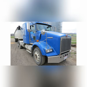2003 Kenworth semi, 10-speed, Aerocab sleeper, wet kit, 533,629 mi., SN 1ZKDDB9X63J396181