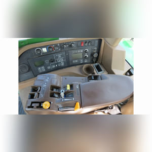 2006 JD 8130 tractor, MFWD, 3-pt., PTO, 4 remotes, front weights, 16.9R30 fronts, 480/80R46 rear duals, deluxe cab, 2987 hrs., SN RW8130P007533