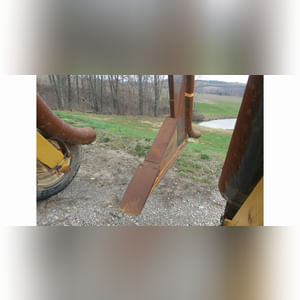 Liebrecht tile plow, 4â?, 6â?, & 8â? boots w/ hydraulic tile feed