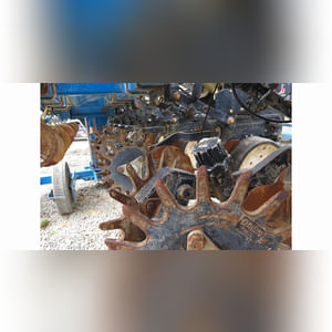 Kinze 3600, no-till, 12R30â?, 2x2, liquid, row cleaners, Keeton seed firmers, monitor, markers, SN 614152