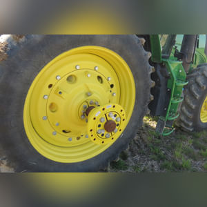 JD 2013 6170R Tractor: hub duals, 1,692 hours, full set wts, 18.4 x 46 tires & brand new duals, quick hitch, premium cab, SN# 1RW6170RHDA009293