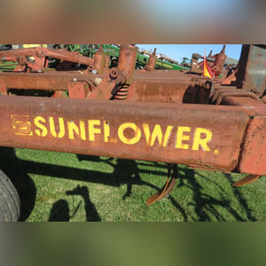 Sunflower Disk Chisel: 9 shank w/ single bar harrow