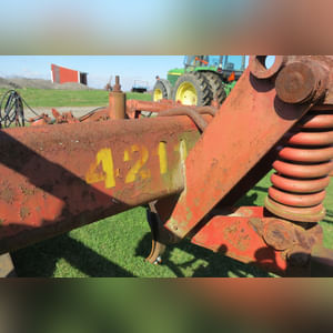 Sunflower Disk Chisel: 9 shank w/ single bar harrow