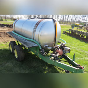 Clark Transport Tank: 1000 gallon SS w/ motor, tandem axel