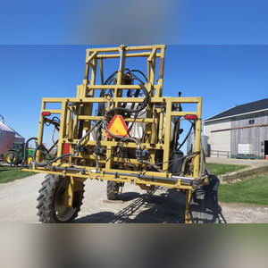 1995 Rogator 544 Sprayer: 2 year old tank, 60â?? booms, 3208R 38 tires, rebuilt pump and injectors