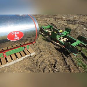 Chem farm SS saddle tanks with JD brackets