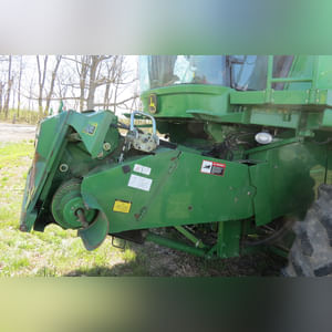 JD 2004 9560 Combine: 2570 engine, 1630 Sep (9560STS), 2nd owner, 30.5 x 32 tires, SN# H09560S710256