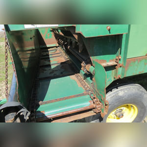 Badger Silage Wagon w/ tandem axle gear
