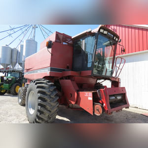 Case IH 1993 Combine 1688: Axial Flow Combine, 4,600 hours, complete rebuild, 30.5 x 32 tires, SN# JJ00119490