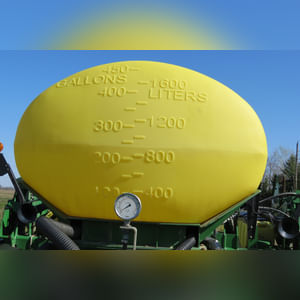 JD 2007 1770 NT Planter: 12 row corn planter, liq. fert, SN#A01770W720128