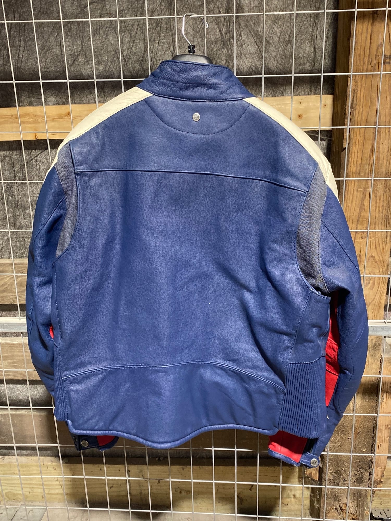 Online Bidding Only!