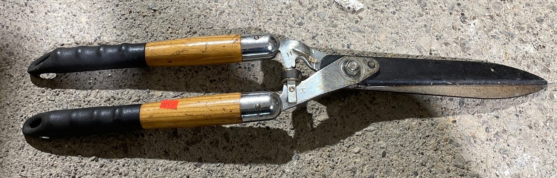 Online Bidding Only!